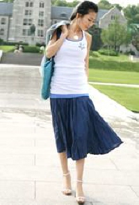 [NSP PHOTO]월남치마 시대건너 롱 플레어 스커트로 탄생